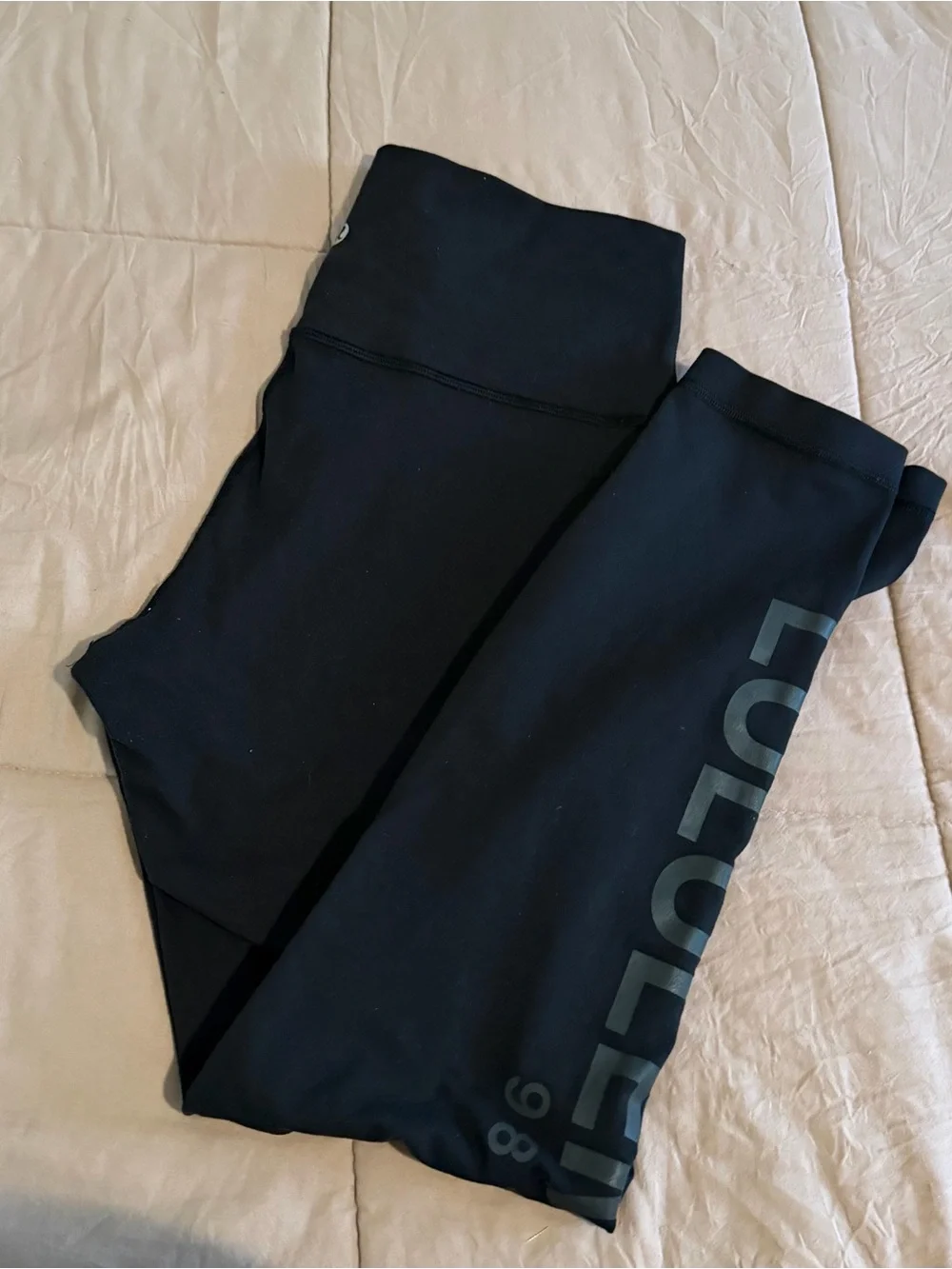 lululemon athletica High-Rise 7/8 Leggings in Black with Side Logo